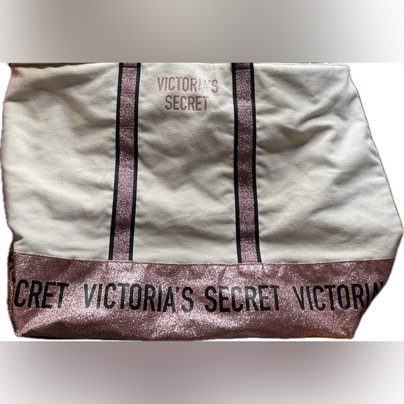 Victoria’s Secret Weekender Tote - Picture 3 of 7